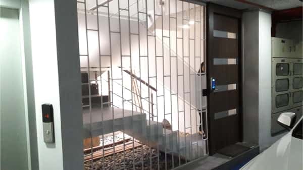 puertas de seguridad cartagena